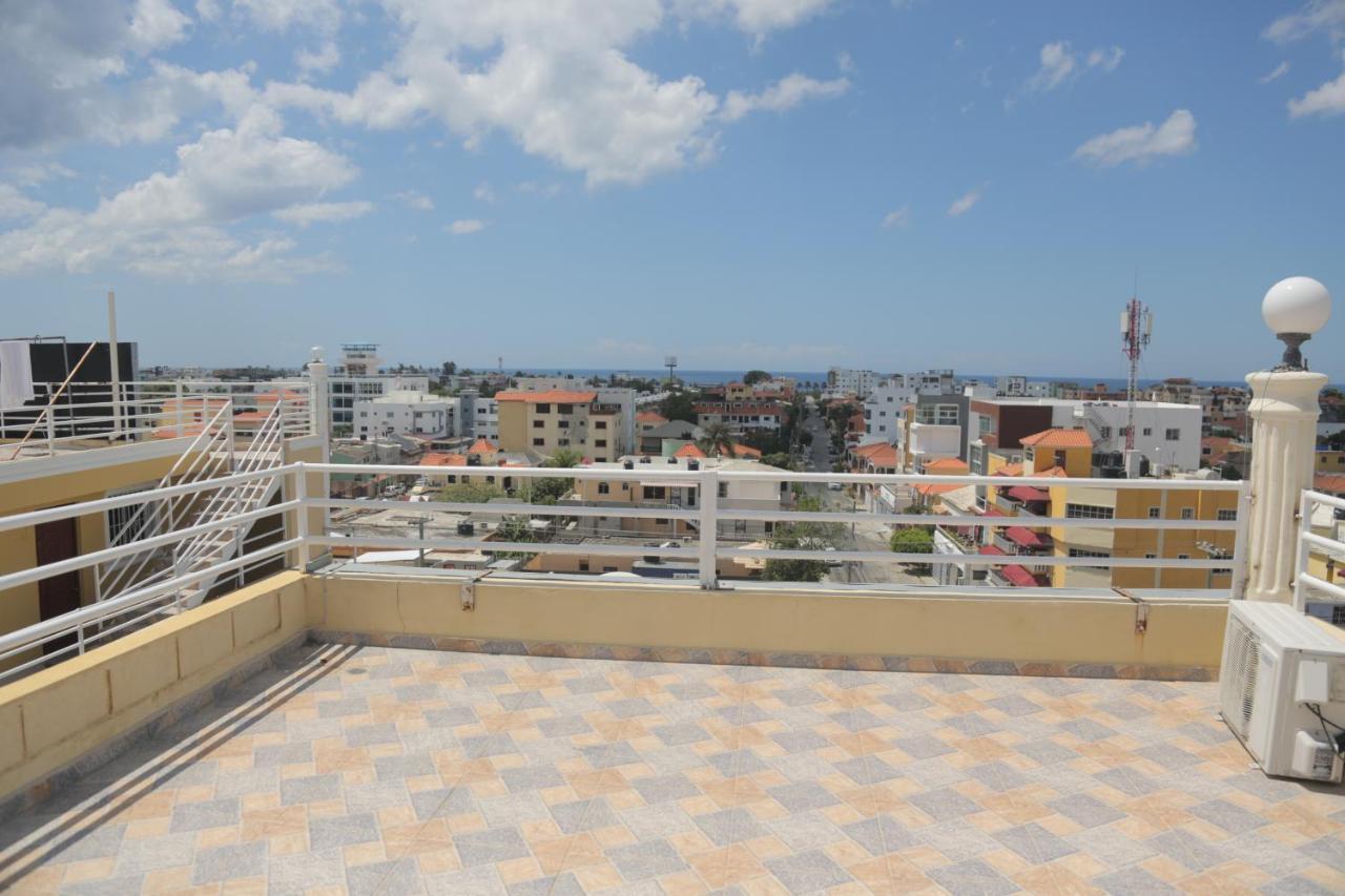 Bnb Tropical Island Aparthotel - Corales Del Sur - Santo Domingo Este La Viva Exterior foto