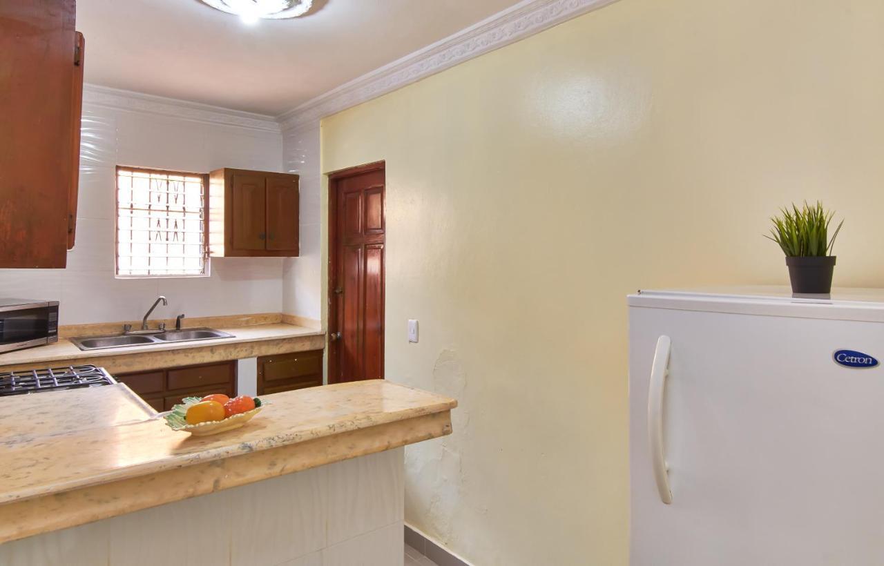 Bnb Tropical Island Aparthotel - Corales Del Sur - Santo Domingo Este La Viva Exterior foto