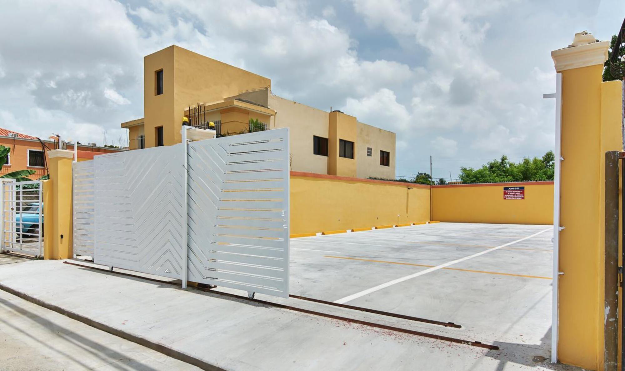 Bnb Tropical Island Aparthotel - Corales Del Sur - Santo Domingo Este La Viva Exterior foto